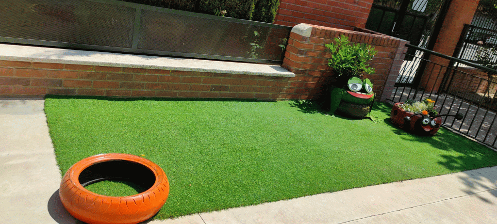 PATIO DE LOS PATITOS